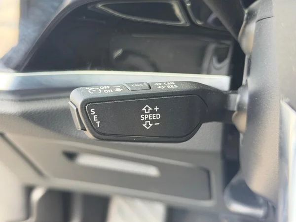 AUDI Q3 Sportback (2022) — foto 21 van 21
