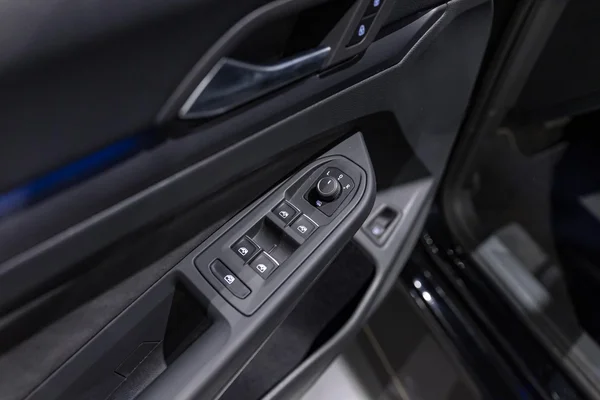 Volkswagen Golf (2024) — foto 9 van 32