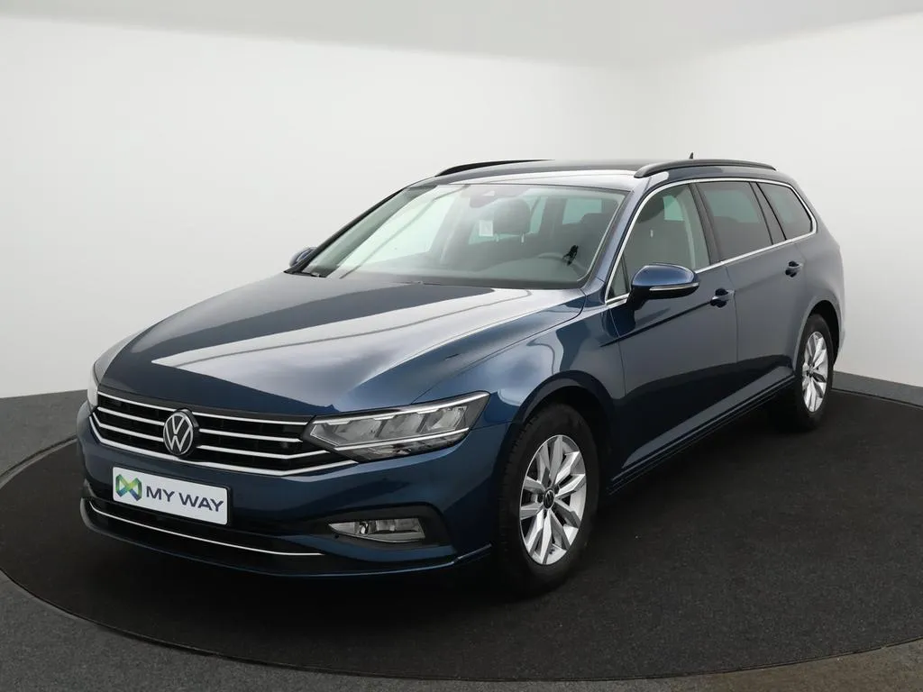 VOLKSWAGEN Passat SW 1122_15206_2024