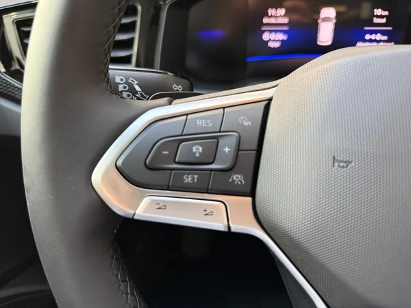 VOLKSWAGEN Polo (2026) — foto 5 van 16