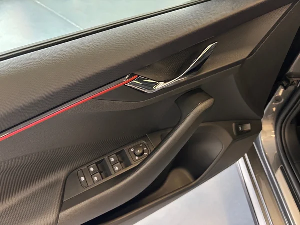 SKODA Kamiq (2026) — foto 5 van 17