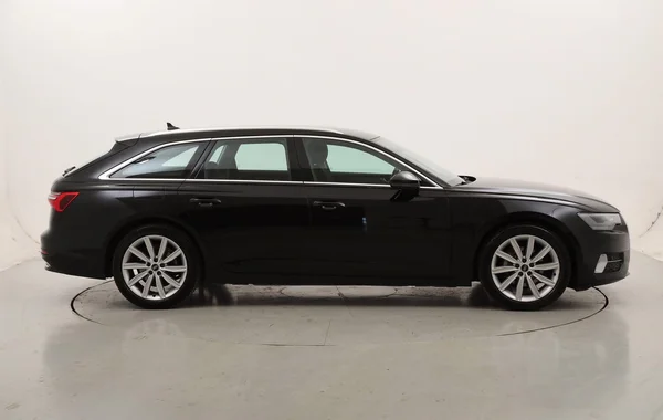 Audi A6 SW (2023) — foto 21 van 24