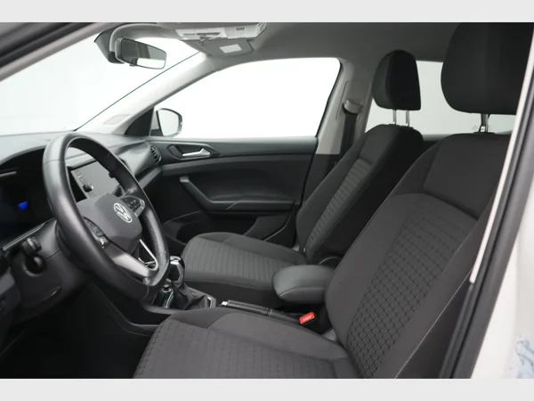 VOLKSWAGEN T-Cross (2023) — foto 7 van 23