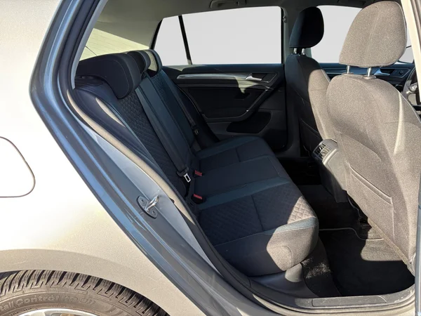 VOLKSWAGEN Golf VII (2020) — foto 7 van 20