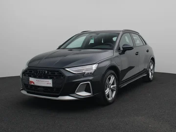 AUDI A3 Allstreet PHEV (2025)