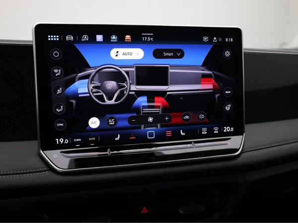 VOLKSWAGEN Tiguan (2024) — foto 15 van 22