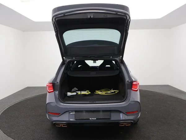 CUPRA Leon ST e-Hybrid (PHEV) (2024) — foto 23 van 31
