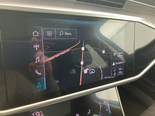 AUDI A6 Avant (2019) — foto 6 van 27
