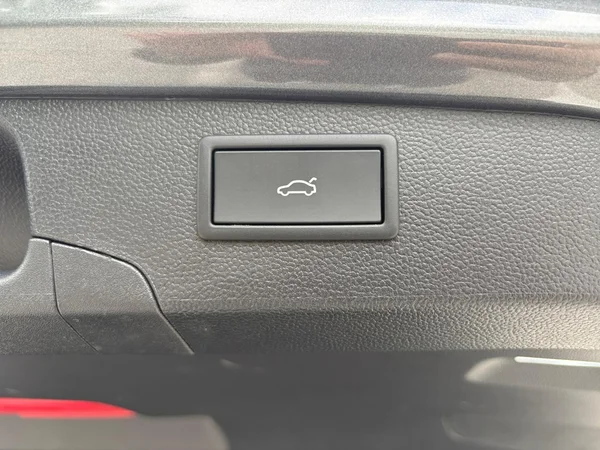VOLKSWAGEN Passat SW (2025) — foto 13 van 24