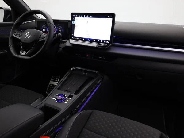VOLKSWAGEN T-Roc (2026) — foto 17 van 23