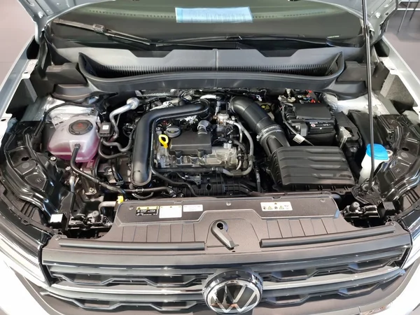 VOLKSWAGEN T-Cross (2025) — foto 14 van 16