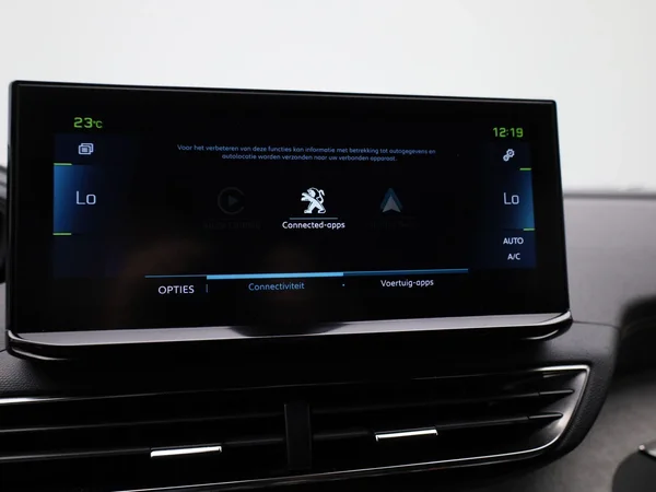 Peugeot 3008 (2023) — foto 27 van 49