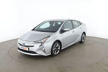 Toyota Prius d2fa8eac-a5ed-42b6-917b-31d8beb3727b