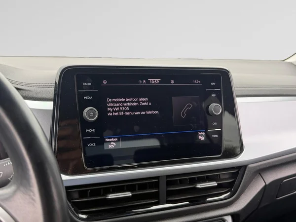VOLKSWAGEN T-Roc (2023) — foto 7 van 21