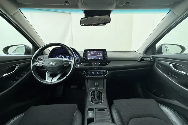 Hyundai i30 (2024) — foto 25 van 25