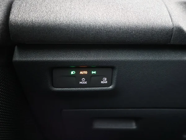 VOLKSWAGEN Tiguan (2025) — foto 17 van 27