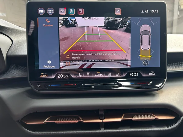 CUPRA Terramar (2025) — foto 2 van 20