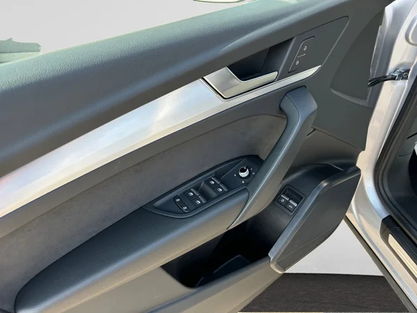 AUDI Q5 PHEV (2021) — foto 3 van 14