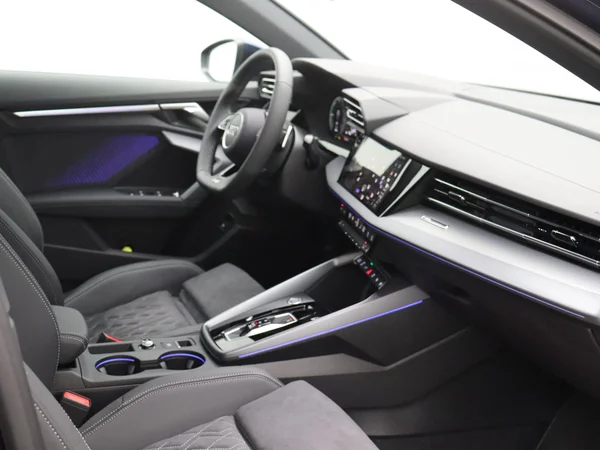 AUDI A3 Sportback PHEV (2025) — foto 5 van 16