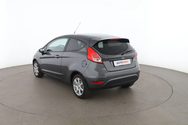 Ford Fiesta (2017) — foto 10 van 16