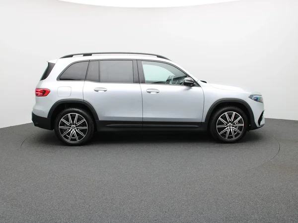 Mercedes-Benz EQB (2025) — foto 30 van 33