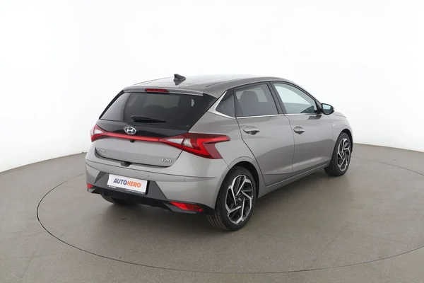 Hyundai i20 (2021) — foto 12 van 16