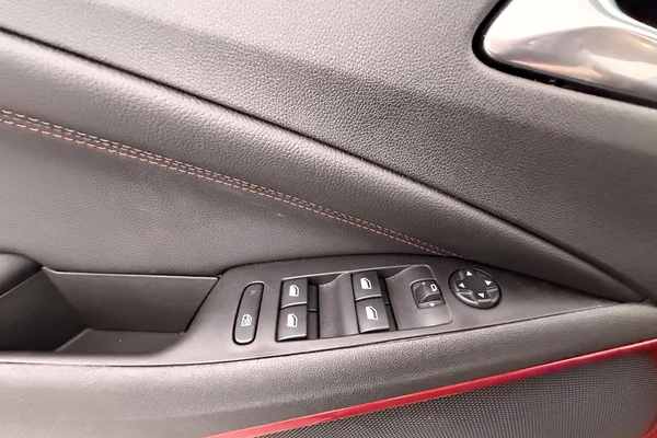 Opel Crossland (2022) — foto 7 van 27