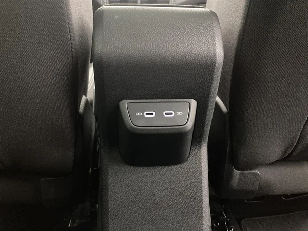 VOLKSWAGEN Taigo (2025) — foto 19 van 36