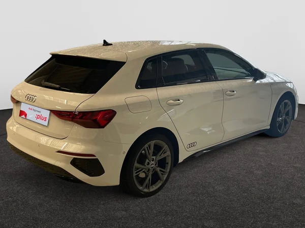 AUDI A3 Sportback (2024) — foto 10 van 20