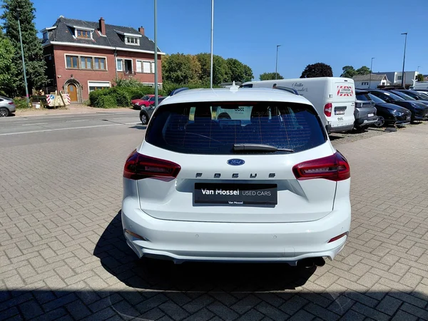 Ford Focus (2024) — foto 11 van 17
