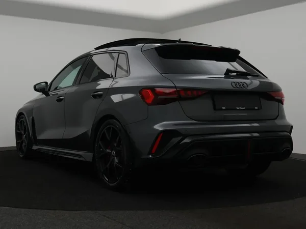 Audi RS3 (2025) — foto 12 van 31
