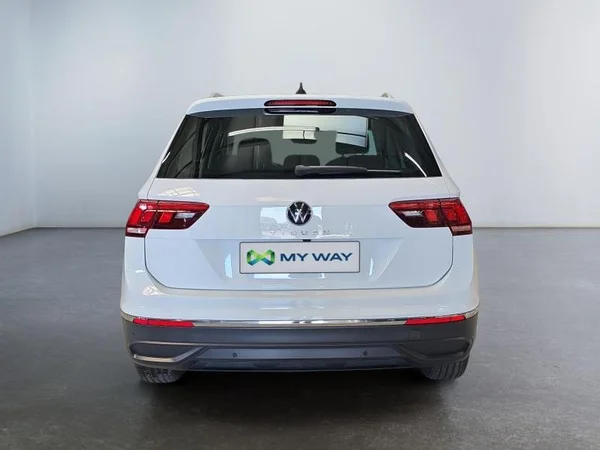VOLKSWAGEN Tiguan Dsl (2021) — foto 35 van 36