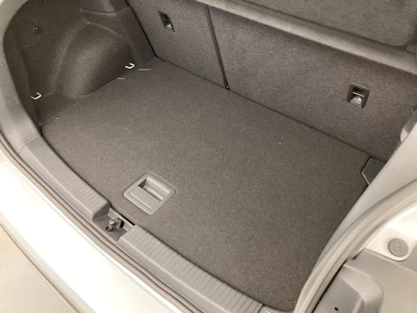 VOLKSWAGEN T-Cross (2024) — foto 20 van 36