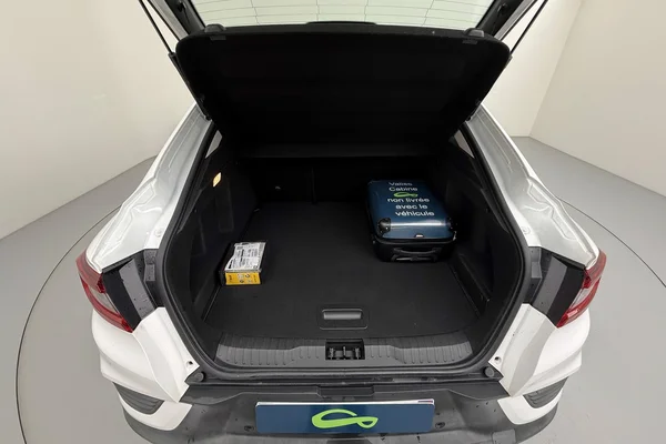 Renault Arkana E-TECH (HEV) (2022) — foto 9 van 27