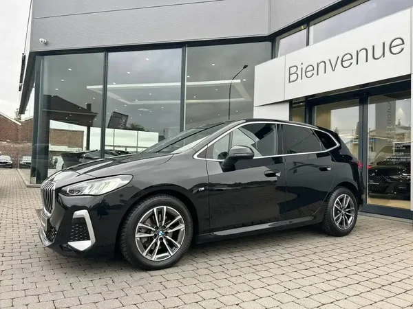 Bmw 218 (2022) — foto 8 van 20