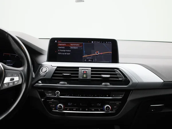 BMW X3 (2021) — foto 45 van 45
