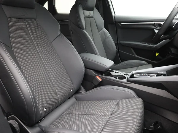 AUDI A3 Sedan Dsl (2025) — foto 17 van 22