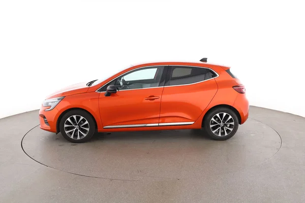 Renault Clio (2023) — foto 9 van 16