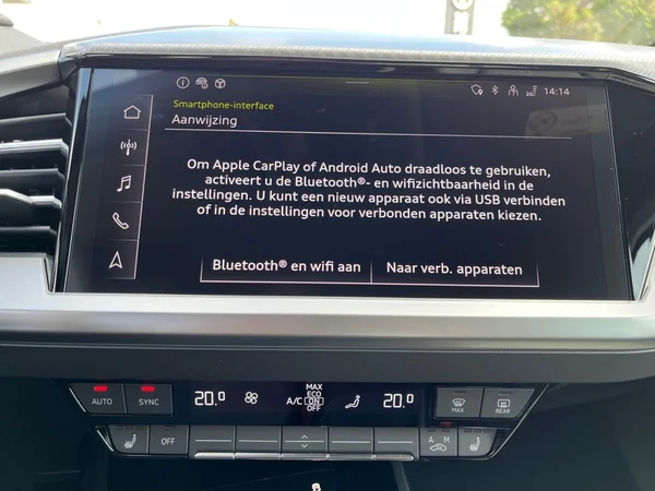 AUDI Q4 e-tron (2025) — foto 5 van 22