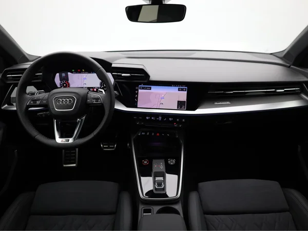 AUDI RS3 Sportback (2023) — foto 21 van 22