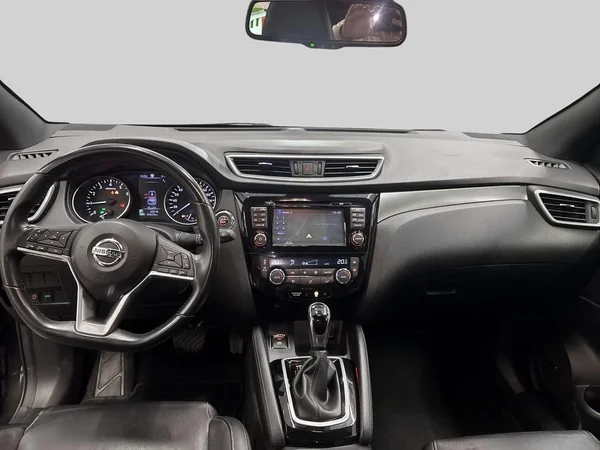 Nissan QASHQAI (2018) — foto 5 van 16