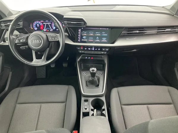 AUDI A3 Sportback (2022) — foto 34 van 36