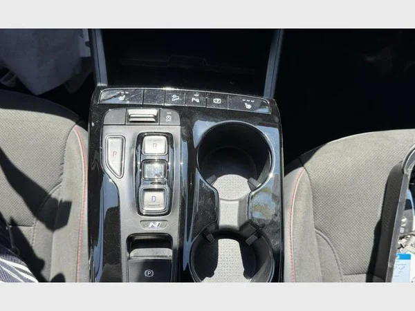 Hyundai TUCSON (2023) — foto 14 van 22