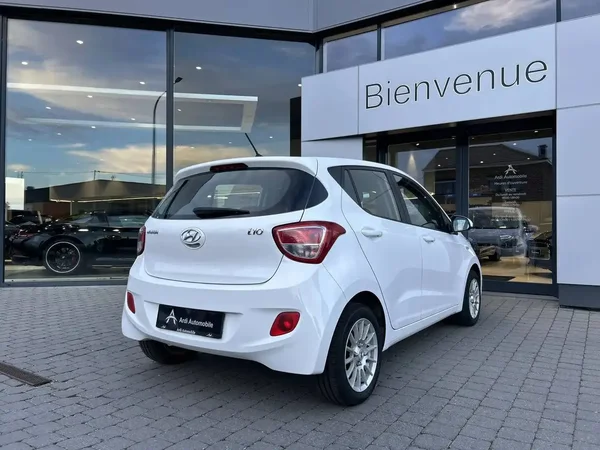 Hyundai I10 (2015) — foto 12 van 17