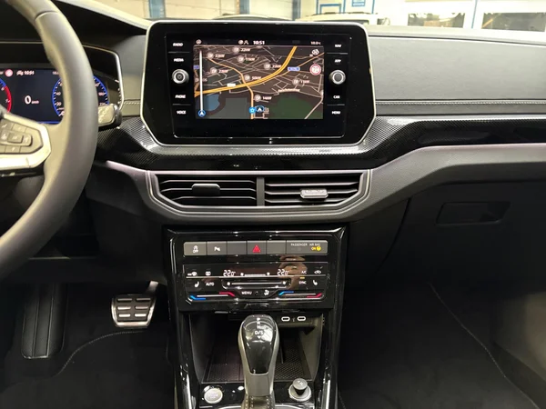 VOLKSWAGEN T-Cross (2026) — foto 8 van 24