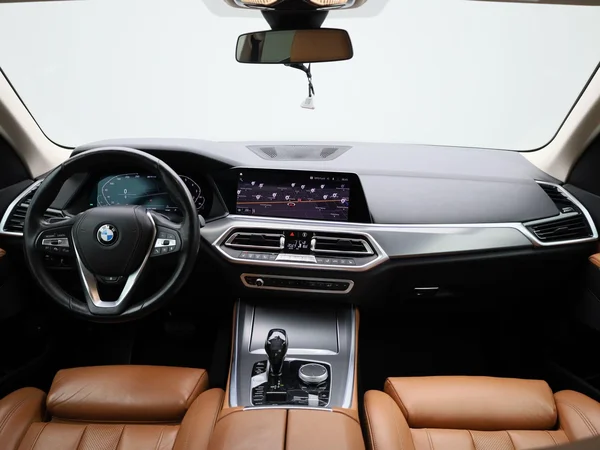 BMW X5 (2020) — foto 33 van 45