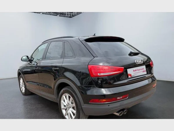 Audi Q3 (2016) — foto 20 van 25
