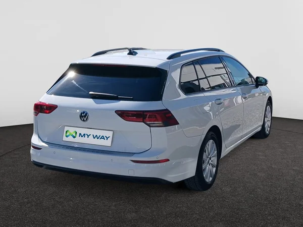 VOLKSWAGEN Golf VIII SW (2022) — foto 12 van 19