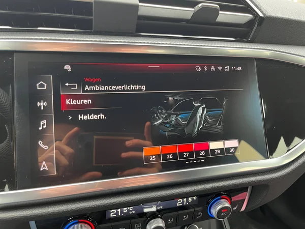 AUDI Q3 Sportback (2026) — foto 2 van 24