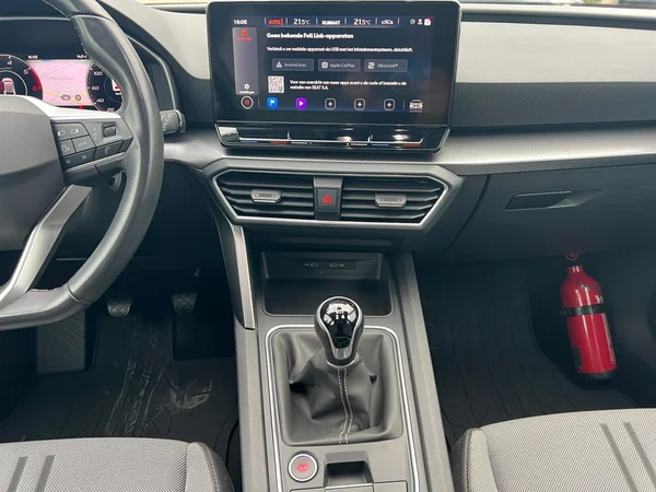 SEAT Leon ST Dsl (2023) — foto 18 van 18